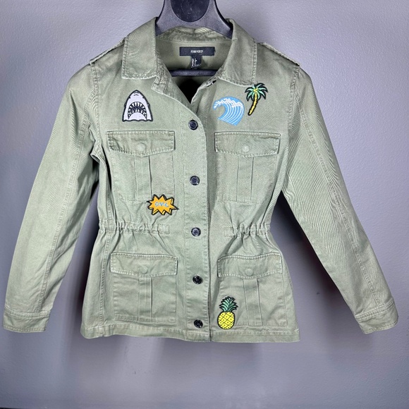 Forever 21 Women’s Olive Green Utility Cargo Jacket with Fun Embroidered Patches - Picture 1 of 9